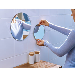 Dobbeltklæbende tape til glatte overflader, fugtige rum, tesa, 1,5 m × 19 mm