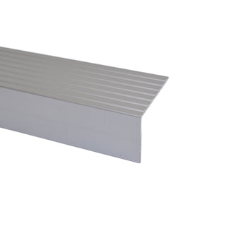 Fliseprofil i aluminium til trin, med skrue, SET A32, 42 x 65 mm, 2,7 m