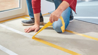Dobbeltklæbende gulvtape, tesa Extra Strong, 10 m × 50 mm