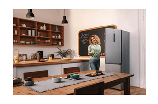 Gorenje NRK619CAXL4 Kombiskab – 304 L, 186 cm, NoFrost Plus, Klasse C, Sølv