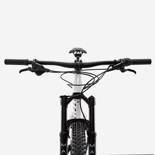 Mountainbike med fuld affjedring XC carbonramme RACE 900 S