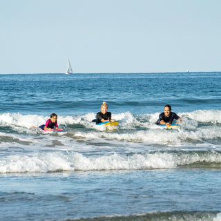 Bodyboard 100 med håndleash str. 36'' Børn