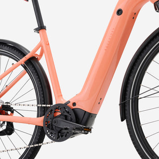 Alsidig elcykel med midtermotor og lavt stel E-actv 500