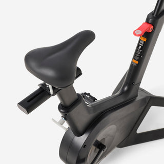 Indendørscykel med motoriseret modstand Training Bike 300