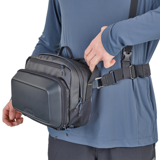 Taske med skulder-/hofterem 500 Fiskeri 12 L